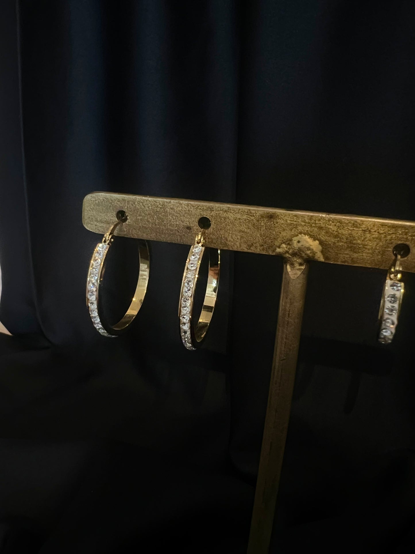 Holly Hoop Gold Clear