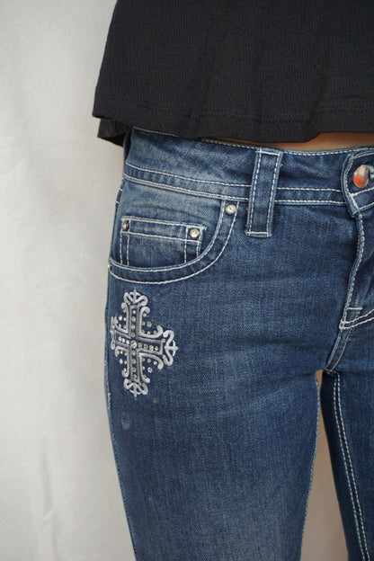 Blue cross bootcut jeans