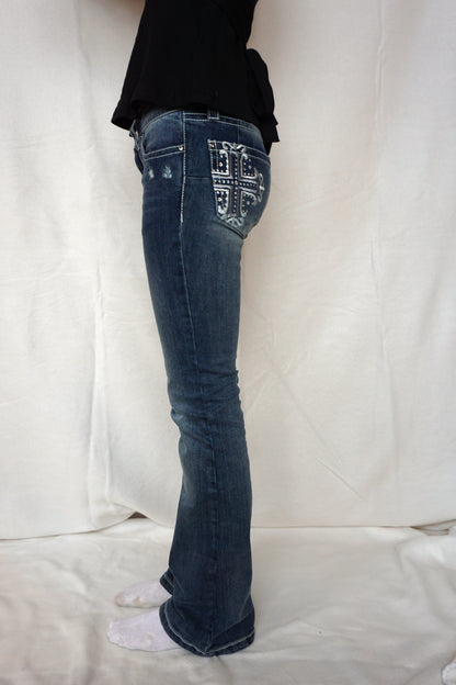 Blue cross bootcut jeans