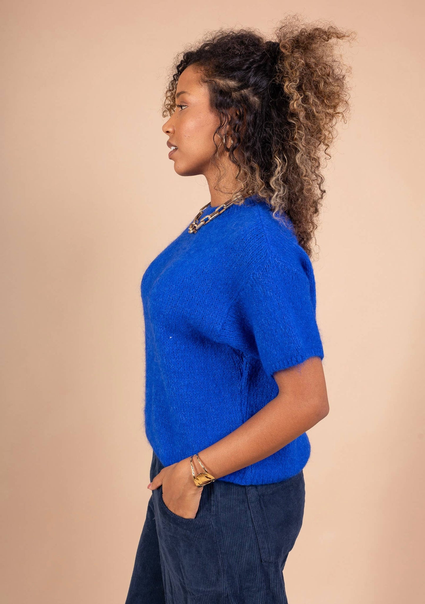 Burgundy Kortärmad Stickad